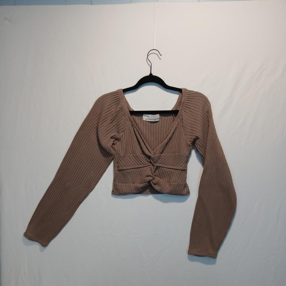 Vintage Havana boho whimsygoth long sleeve ribbed crop top twist front